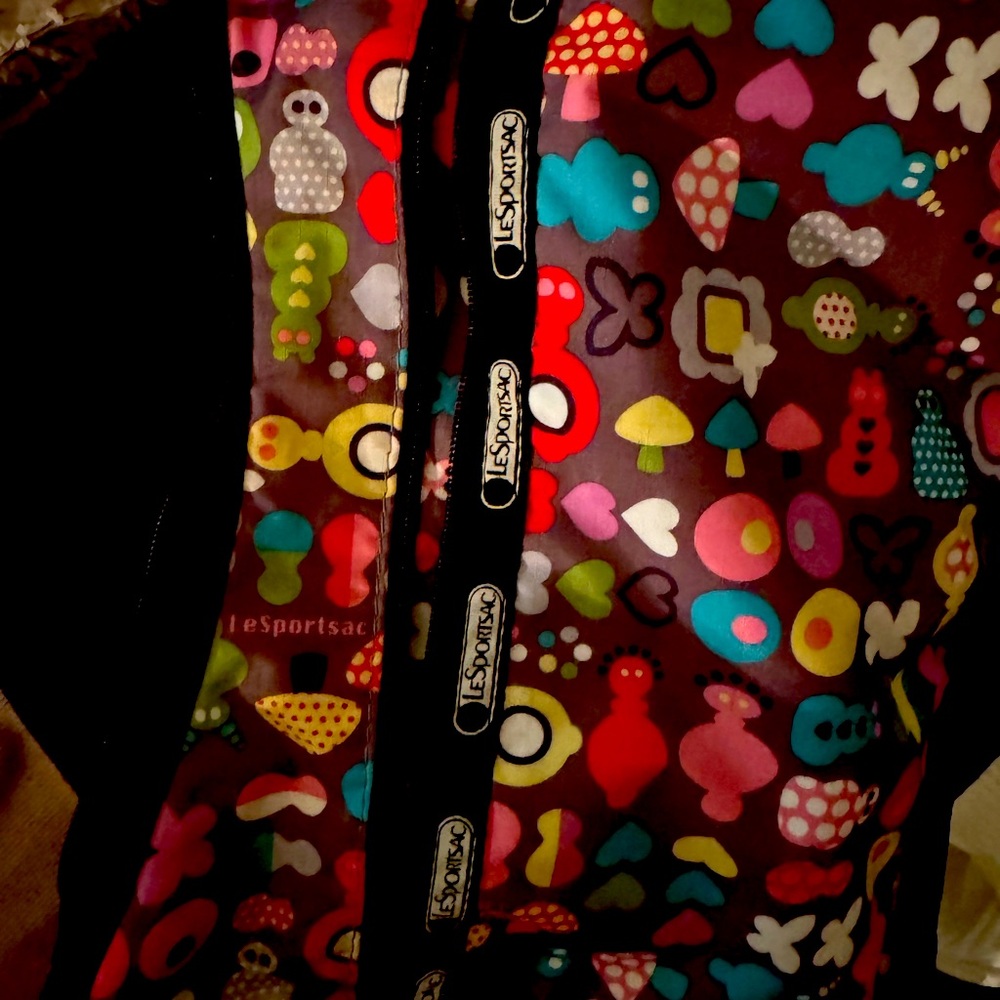 sports bag  LeSportssa bag: like new